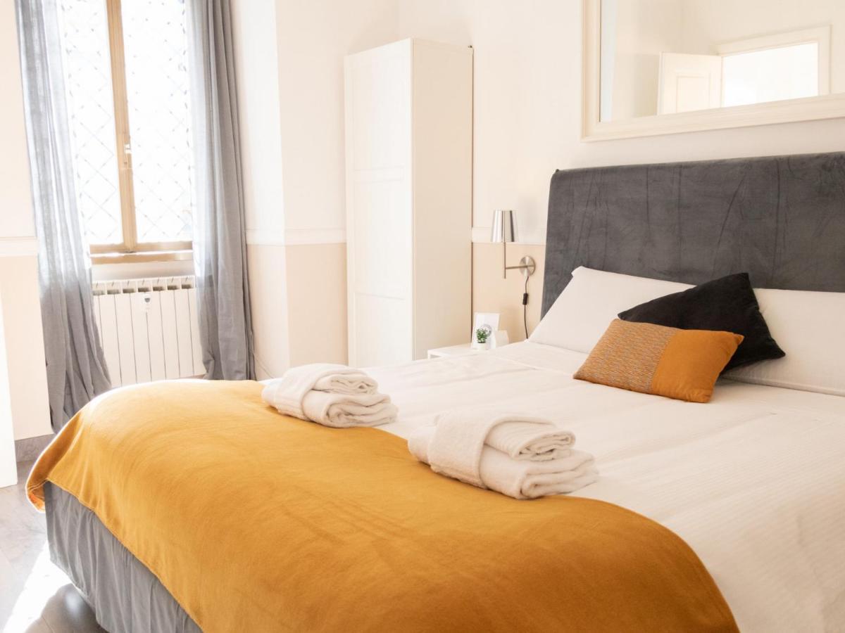 The Rent - In Testaccio District Appartamento
