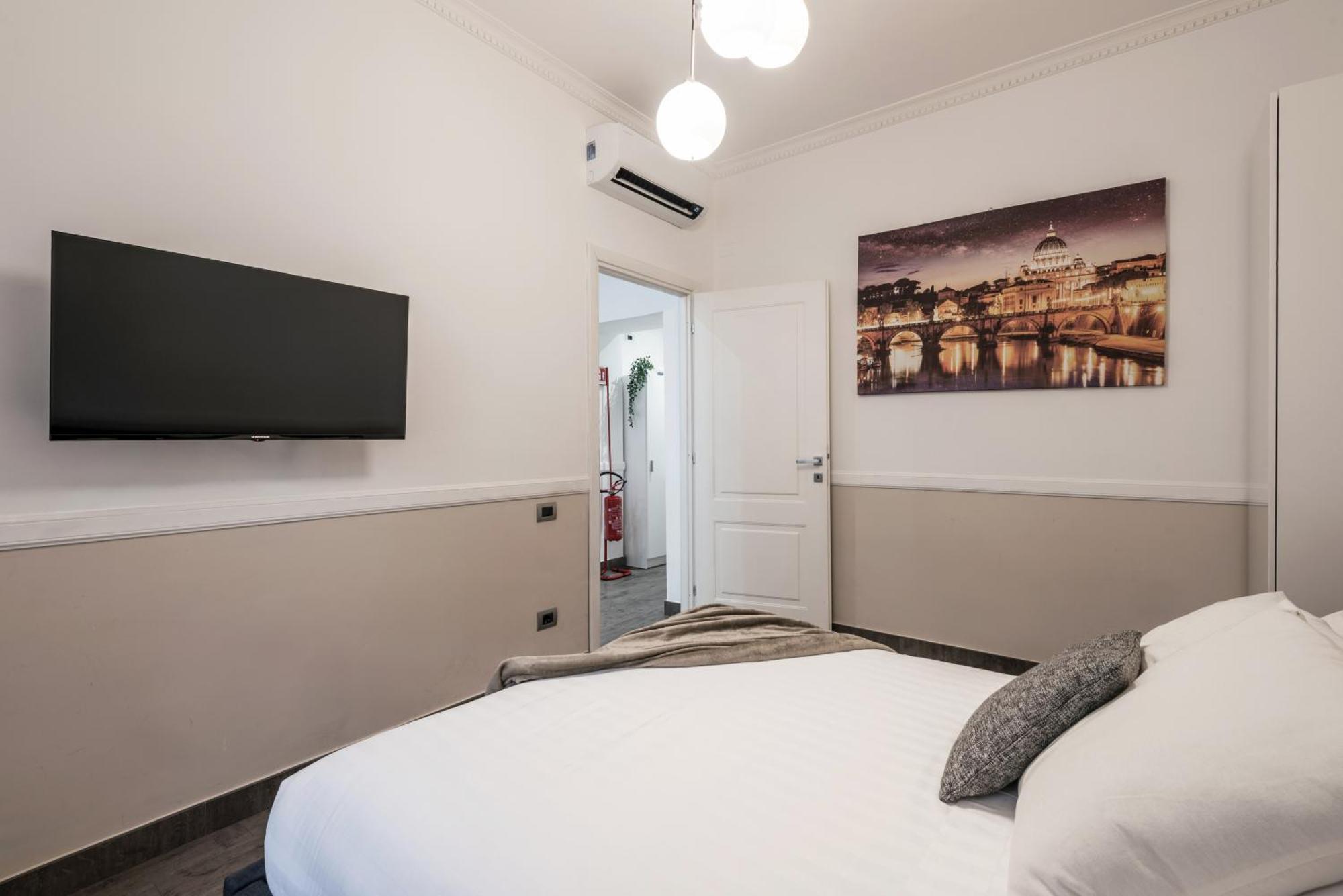 The Rent - In Testaccio District * Rom