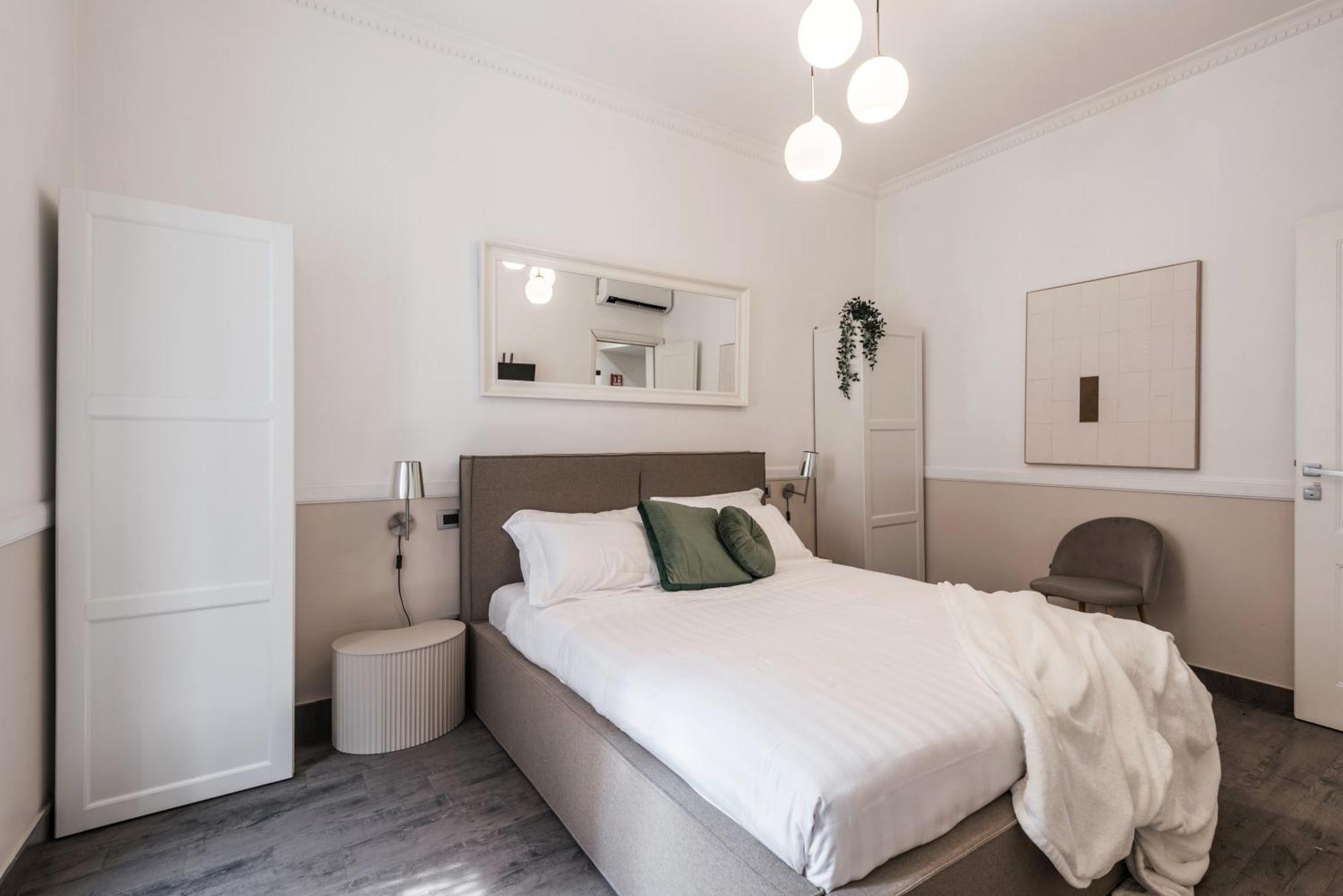 The Rent - In Testaccio District Apartamento